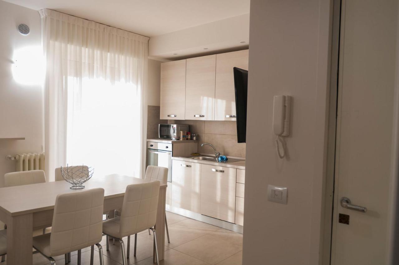 Villa Fenix Ponte San Pietro Esterno foto